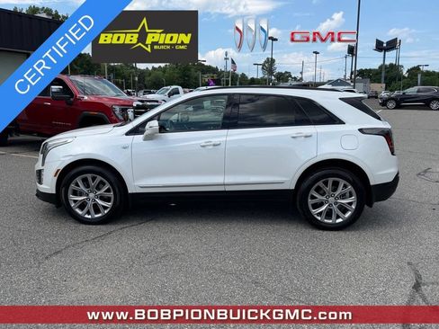 Used 2021 Cadillac XT5 Sportv w/ LPO, Floor Liner Package AWD/4WD image 3
