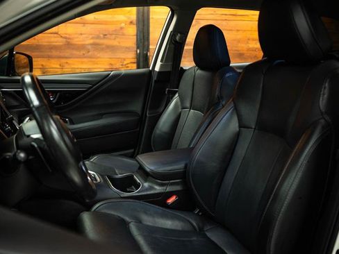 Used 2023 Subaru Outback Limited image 10