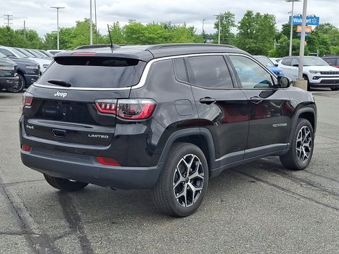 Used 2025 Jeep Compass Limited AWD/4WD image 6
