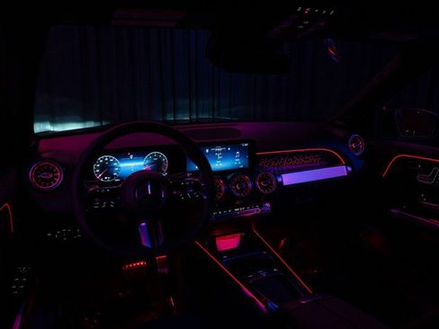 Certified 2025 Mercedes-Benz GLB 250 image 14