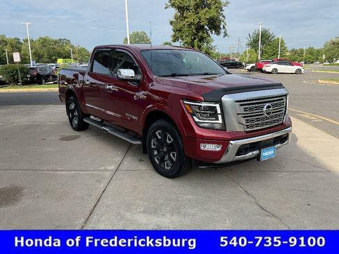 Used 2021 Nissan Titan Platinum Reserve w/ Moonroof Package AWD/4WD image 7