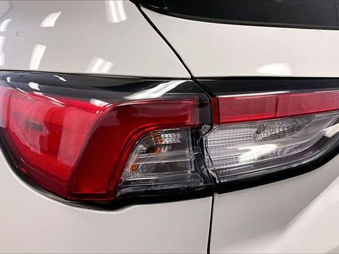 Used 2022 Ford Escape SE w/ Convenience Package image 28