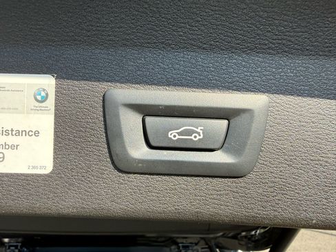 Used 2017 BMW X1 xDrive28i image 17