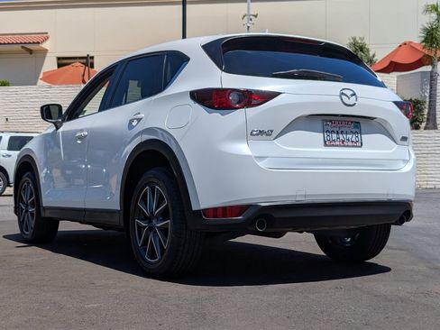Used 2018 MAZDA CX-5 Touring w/ Preferred Equipment Package FWD image 12