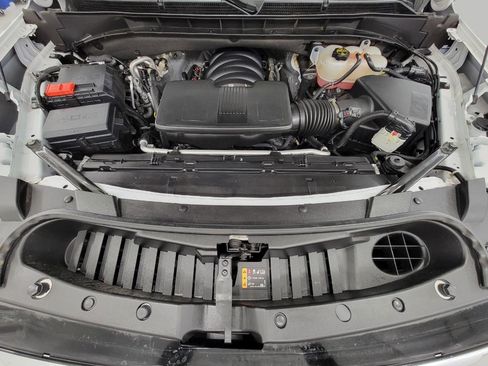 Used 2025 GMC Yukon XL Denali image 9