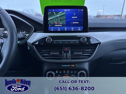 Used 2022 Ford Escape SEL image 17