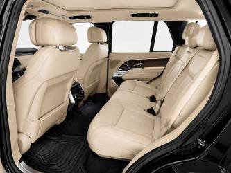 Used 2024 Land Rover Range Rover SE AWD/4WD image 13