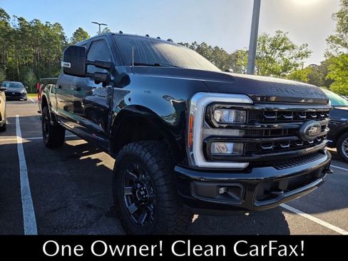 Used 2024 Ford F250 Lariat w/ Sport Appearance Package image 3