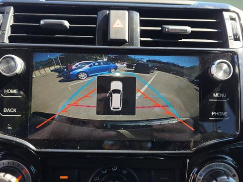 Used 2015 Toyota 4Runner Trail image 17