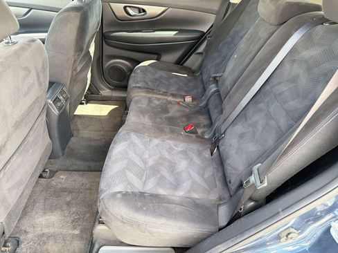 Used 2015 Nissan Rogue SV AWD/4WD image 15