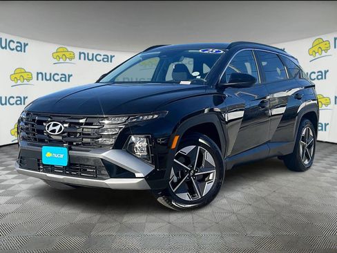 Certified 2025 Hyundai Tucson SEL image 3