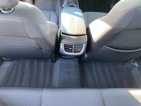 Used 2024 Chevrolet Malibu LT FWD image 18