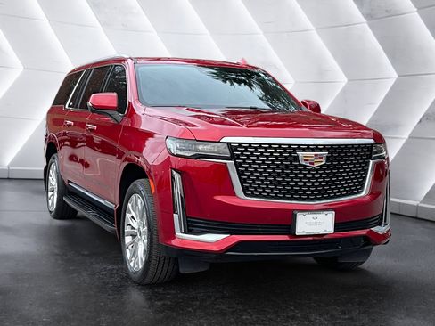 Used 2023 Cadillac Escalade ESV Premium Luxury image 8