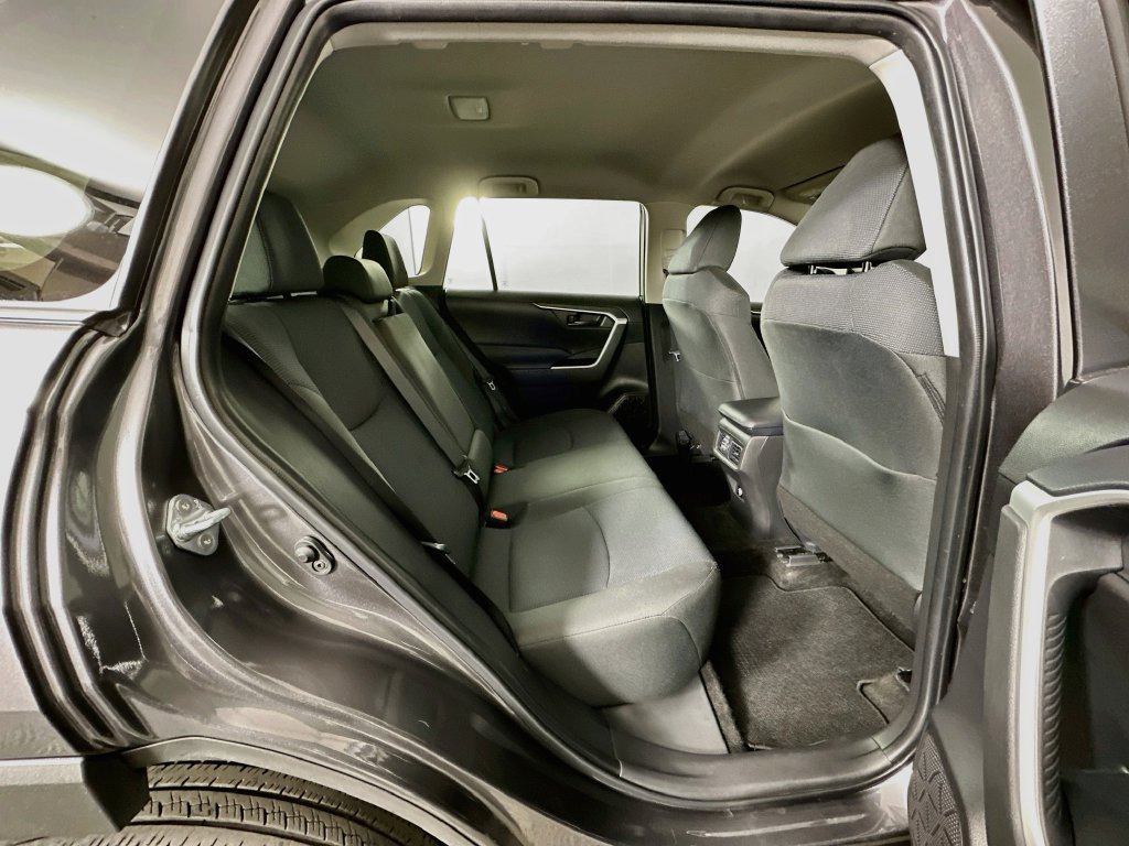 Certified 2025 Toyota RAV4 LE FWD image 25