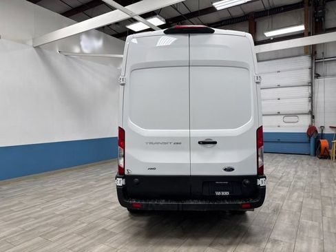 Used 2025 Ford Transit 250 148 High Roof AWD w/ Load Area Protection Package image 3
