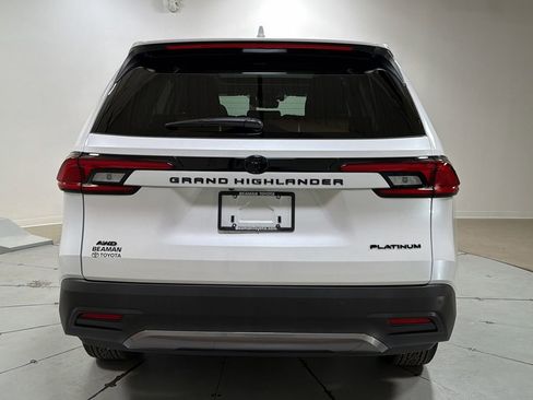 New 2026 Toyota Grand Highlander Platinum image 4