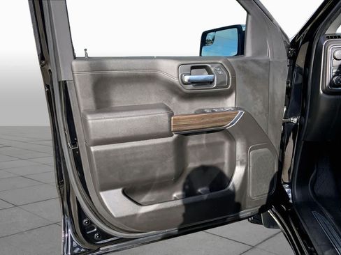 Used 2022 Chevrolet Silverado 1500 LT RWD image 21