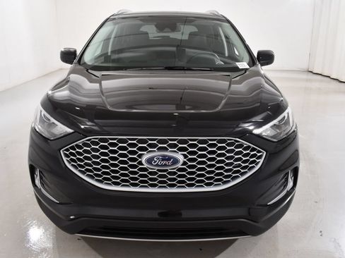 Used 2023 Ford Edge SEL w/ Convenience Package AWD/4WD image 3