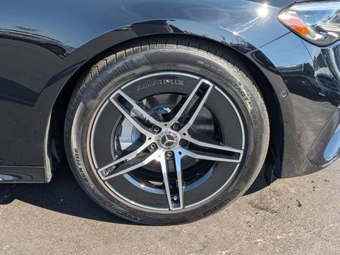 Used 2025 Mercedes-Benz E 350 Sedan image 11