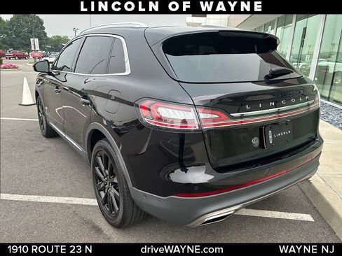 Certified 2023 Lincoln Nautilus Reserve w/ Equipment Group 201A AWD/4WD image 8