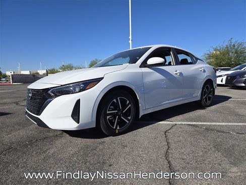 New 2025 Nissan Sentra SV image 2