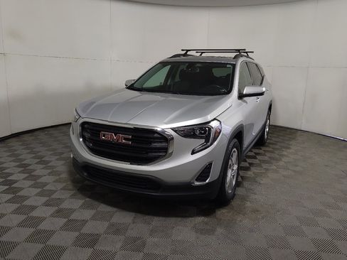 Used 2018 GMC Terrain SLE w/ Driver Convenience Package AWD/4WD image 15