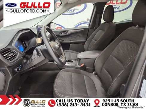 Used 2025 Ford Escape Active image 28