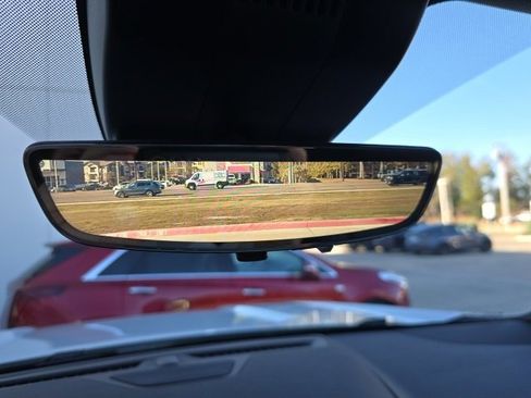 Used 2024 GMC Yukon Denali w/ Denali Reserve Package image 31