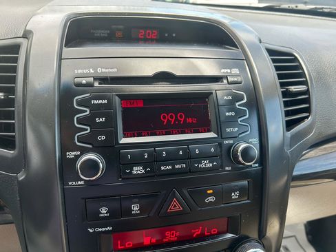 Used 2011 Kia Sorento EX FWD image 13