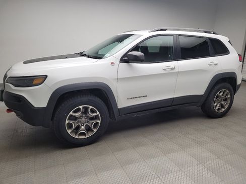 Used 2020 Jeep Cherokee Trailhawk w/ Comfort/Convenience Group AWD/4WD image 2