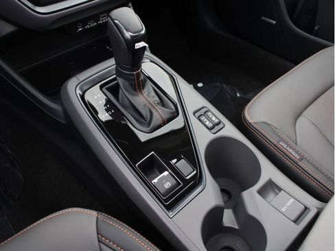 New 2025 Subaru Crosstrek 2.5i Limited w/ Popular Package #3A image 31