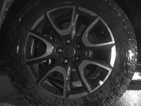 Used 2025 Jeep Compass Trailhawk AWD/4WD image 12
