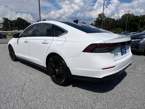 Used 2024 Honda Accord EX image 3