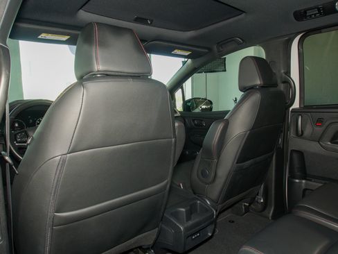 Used 2025 Honda Odyssey Sport-L image 21