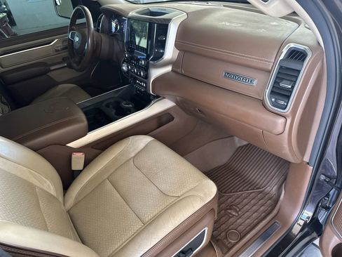 Used 2019 RAM 1500 Laramie image 35