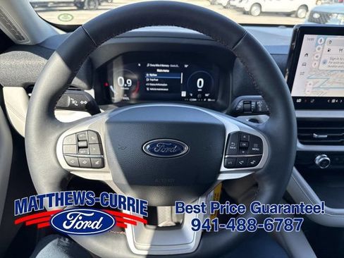 New 2026 Ford Explorer Active w/ Active Comfort Package RWD image 18