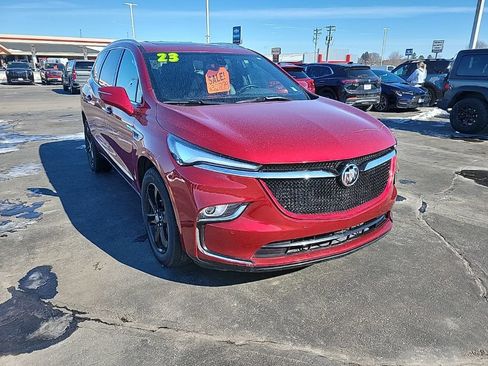 Used 2023 Buick Enclave Essence w/ Experience Buick Package image 3