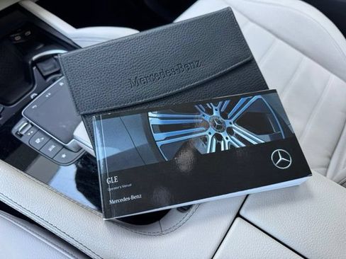 Used 2024 Mercedes-Benz GLE 450 4MATIC image 18