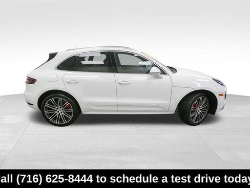 Used 2018 Porsche Macan Turbo image 7