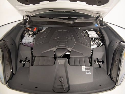 New 2026 Porsche Cayenne S image 41