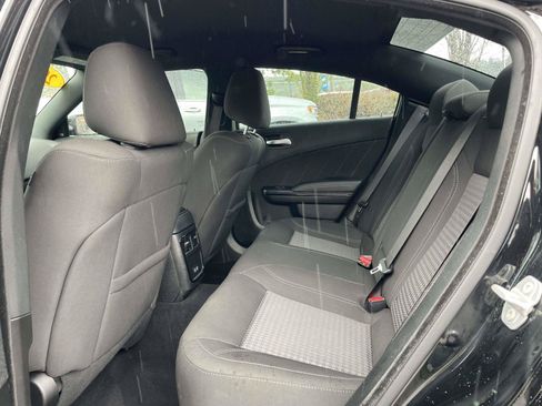 Used 2023 Dodge Charger SXT w/ Blacktop Package RWD image 3