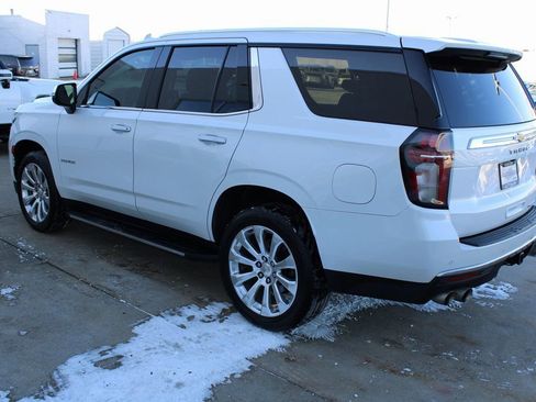 Used 2021 Chevrolet Tahoe Premier AWD/4WD image 4