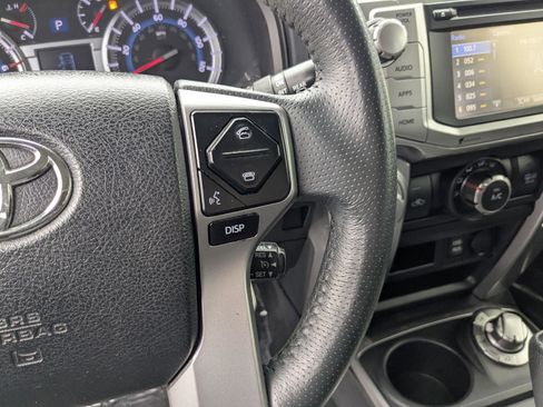 Certified 2016 Toyota 4Runner SR5 AWD/4WD image 43