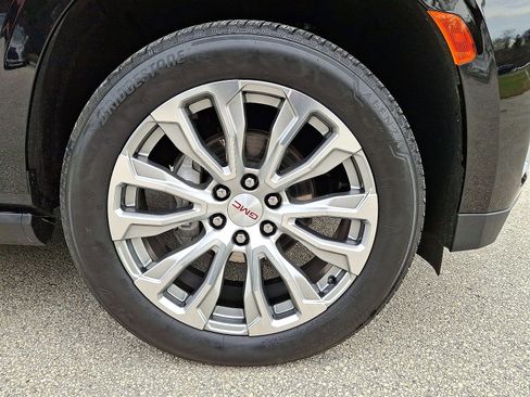 Certified 2024 GMC Yukon XL Denali AWD/4WD image 27