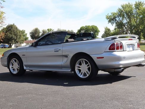 Used 1998 Ford Mustang GT image 7