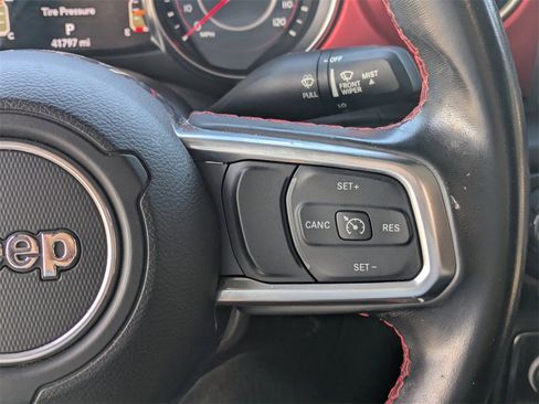 Used 2021 Jeep Gladiator Rubicon image 18