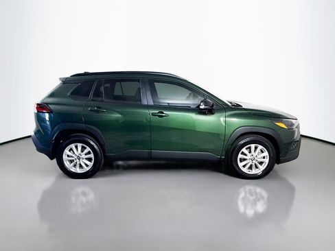 Used 2026 Toyota Corolla Cross LE image 11