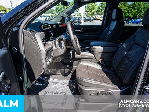 Used 2026 Chevrolet Suburban High Country w/ Sun And Tow Package AWD/4WD image 19