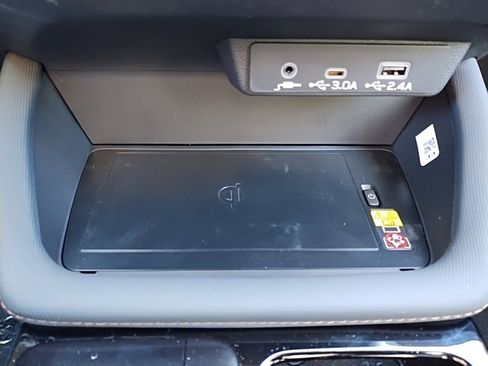 Used 2026 Subaru Forester Touring image 34