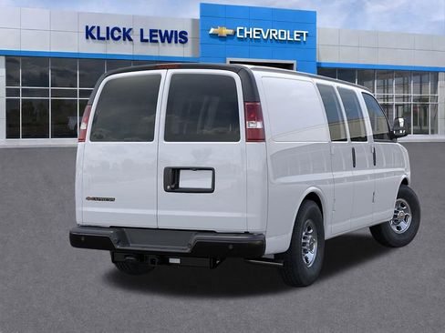 New 2025 Chevrolet Express 3500 w/ Driver Convenience Package RWD image 4
